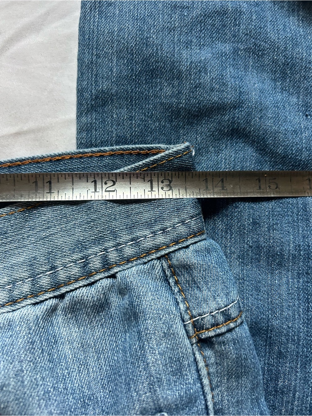Trail Jeans - Picture 4 of 5